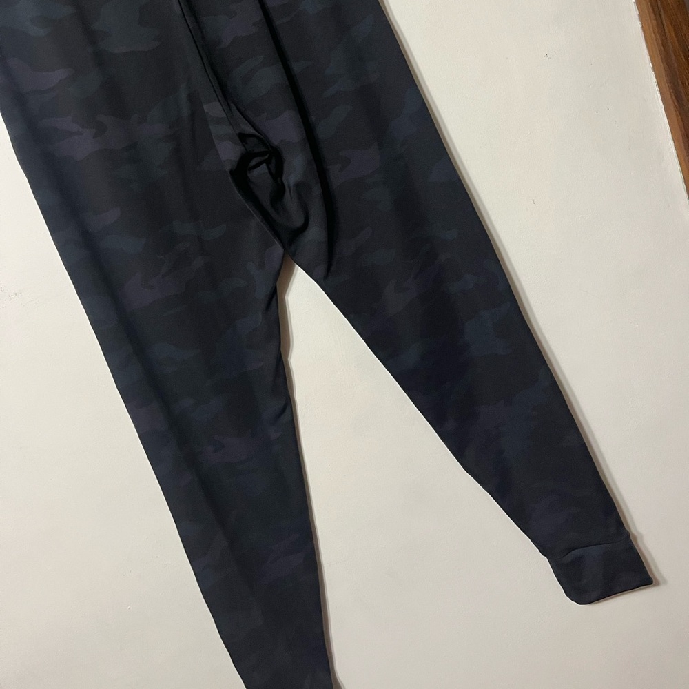 PINK Active Jogger - Picture 4 of 8